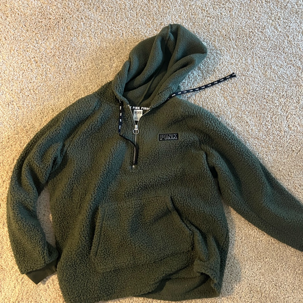 Pink fleece half zip